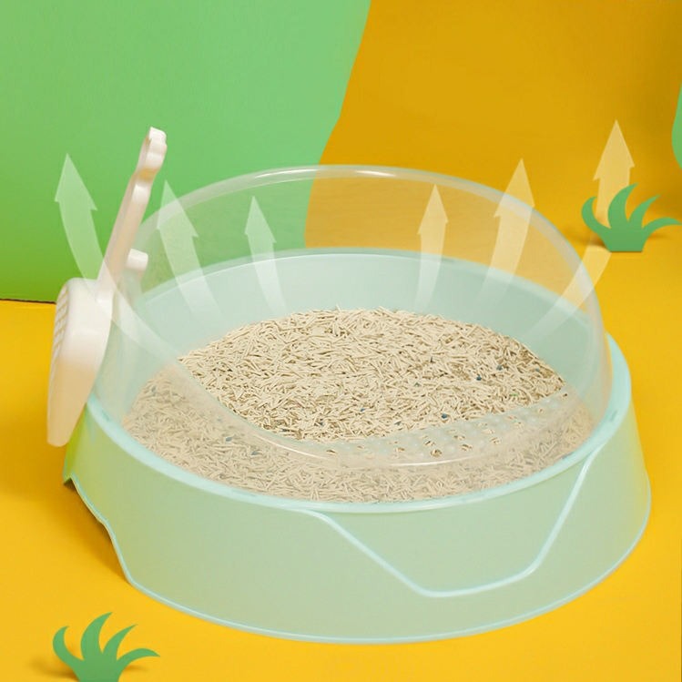 Spacious Shielded Cat Litter Box with Scoop
